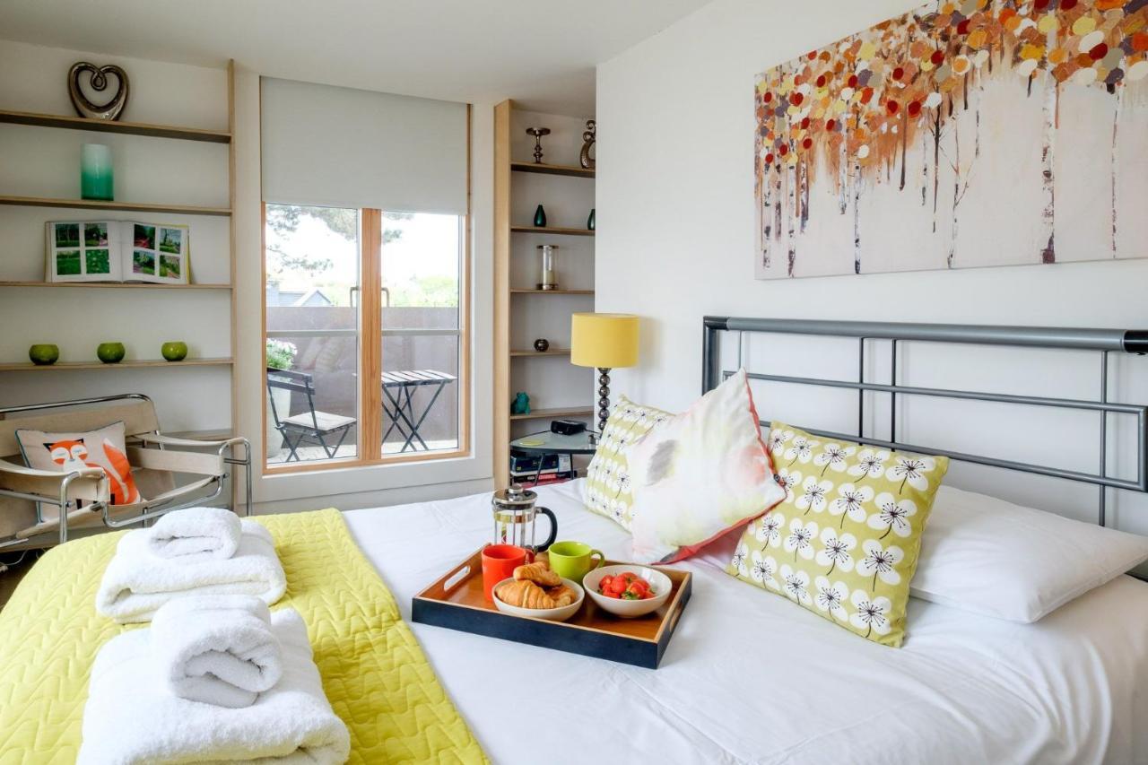 Regatta - A Lakeview Apartment In Thorpeness - Aldeburgh Coastal Cottages Экстерьер фото